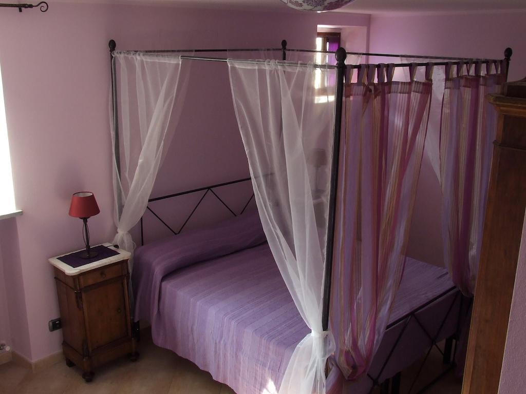 B&B Il Campo Dei Papaveri Mornese Room photo